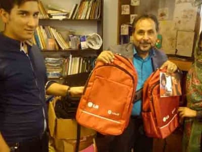 بازدید عمو قناد از موسسه مهرافرین