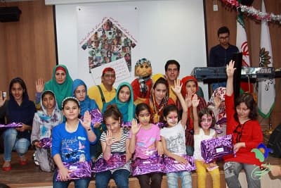 کودکان مهرآفرین تولد خود را جشن گرفتند