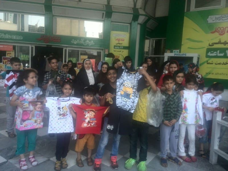  هدیه برای دانش آموزان ممتاز مهرآفرین